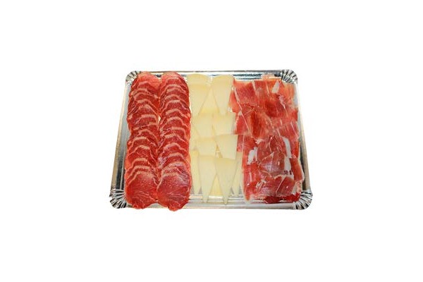 BANDEJA DE JAMÓN BODEGA, QUESO Y LOMO.